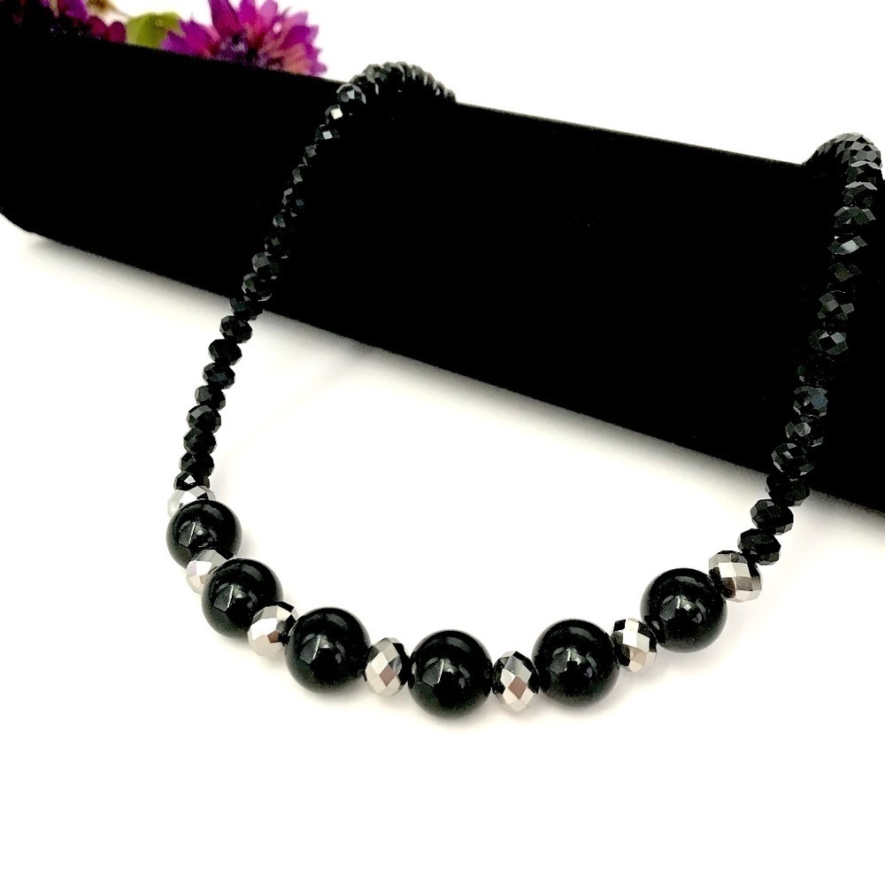 Sparkly Black Beaded Necklace
